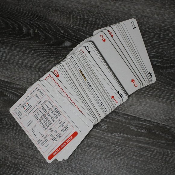 Jen Du Nain Jaune Yellow Dwarf Traditional French Card Board Game - Picture 6 of 7